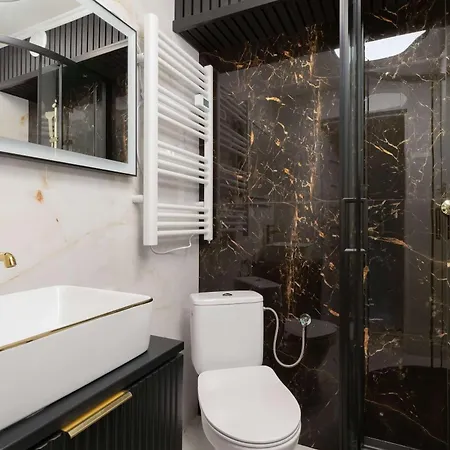 Sloneczne Jasne W Lebie By Renters ウェバ